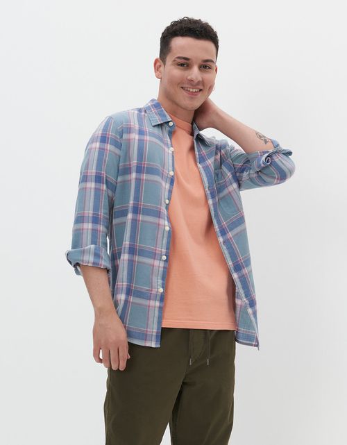 Camisa AE Slim fit con botones
