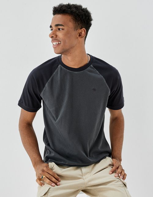 Camiseta AE Super Soft Raglan
