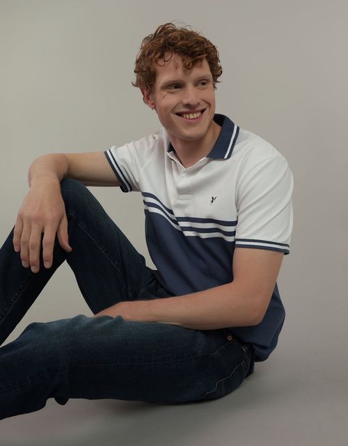 Camiseta Ae tipo polo