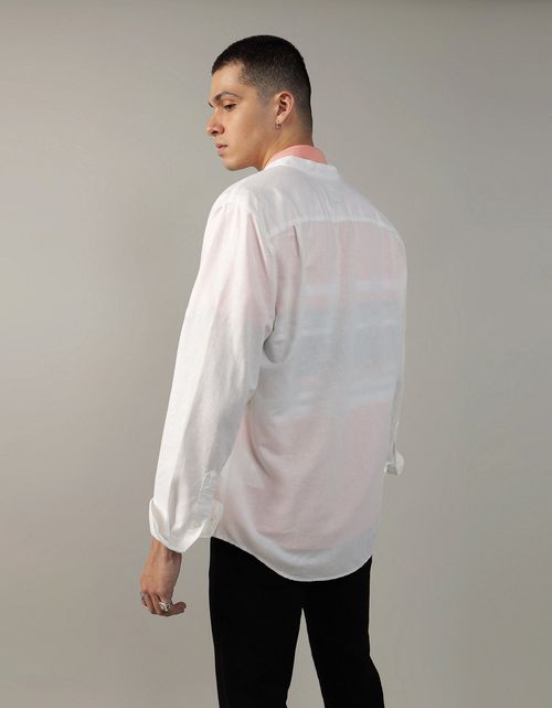 Camisa AE abotonada de lino con cuello