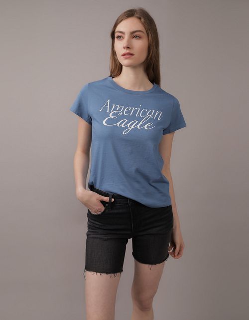 Camiseta AE gráfica con corte ajustado