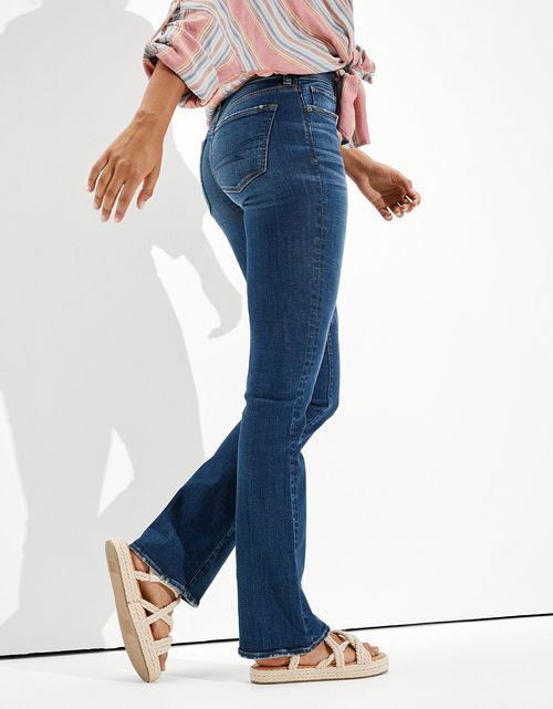 Jean AE Kick Bootcut de tiro bajo