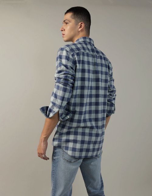 Camisa ajustada de uso diario con botones