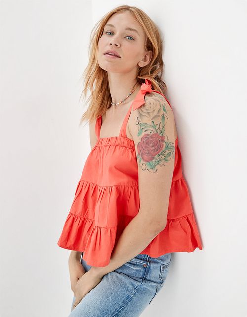 Camiseta AE sin mangas con capas