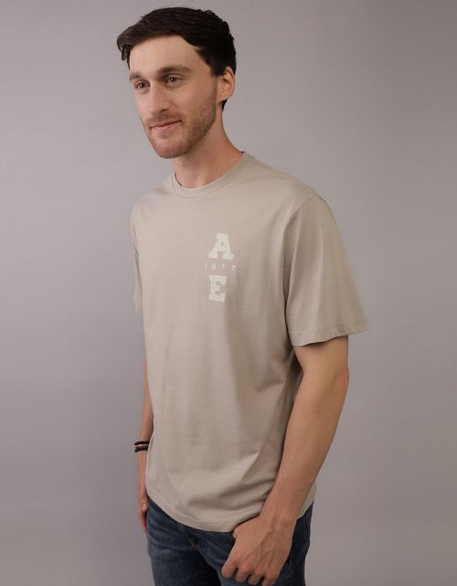 Camiseta con Gráfico Manga Corta Hombre AE