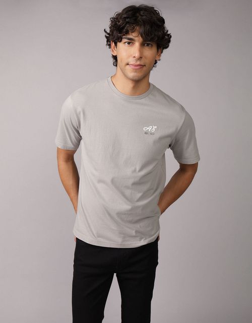 Camiseta Gráfica con Logotipo Elevado Ae