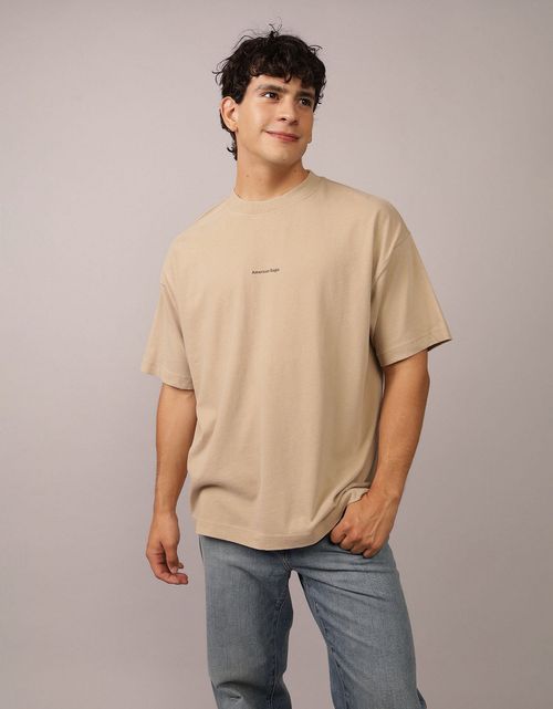 Camiseta gráfica con logo grande de Ae