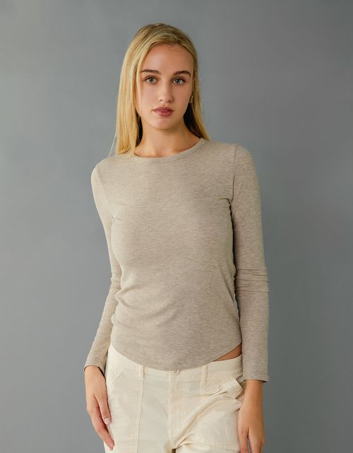 Camiseta de Manga Larga Suave y Sexy Ae