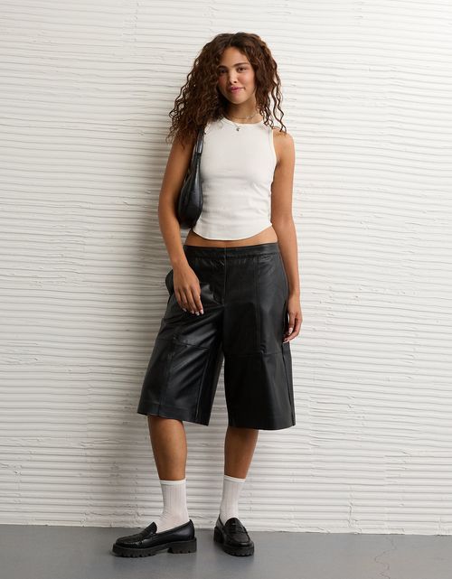 Camiseta sin mangas con dobladillo redondeado