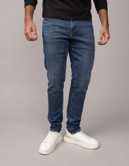 Jean ajustado atlético Ae FLEX+
